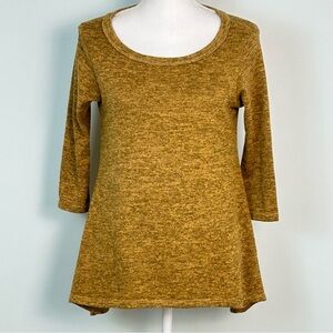 Coin 1804 Button-Back Knit Swing Top